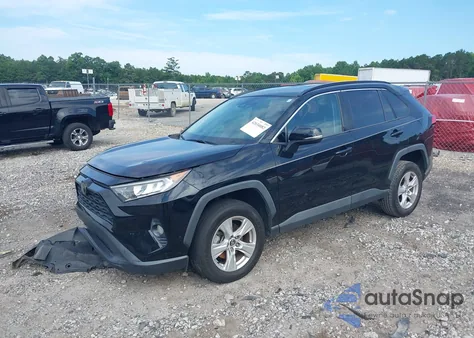 2020 Toyota Rav4 Xle z USA, uszkodzony, nr VIN 2T3W1RFV9LC064571